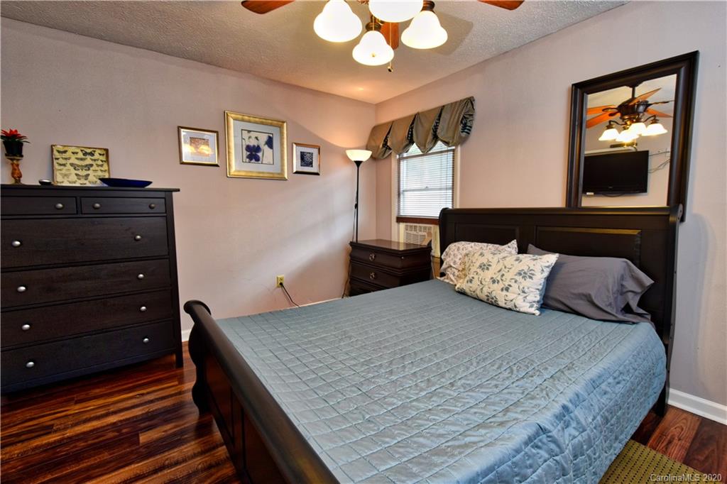 171 Cornish Road Blowing Rock, NC 28605 - Photo 12 of 13 Gallery Image 12
