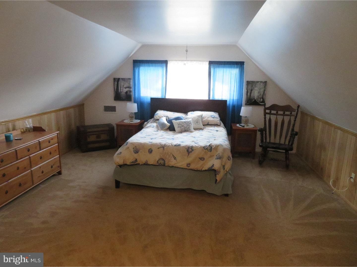 43 Towpath Road Levittown, PA 19056 - Photo 12 of 20