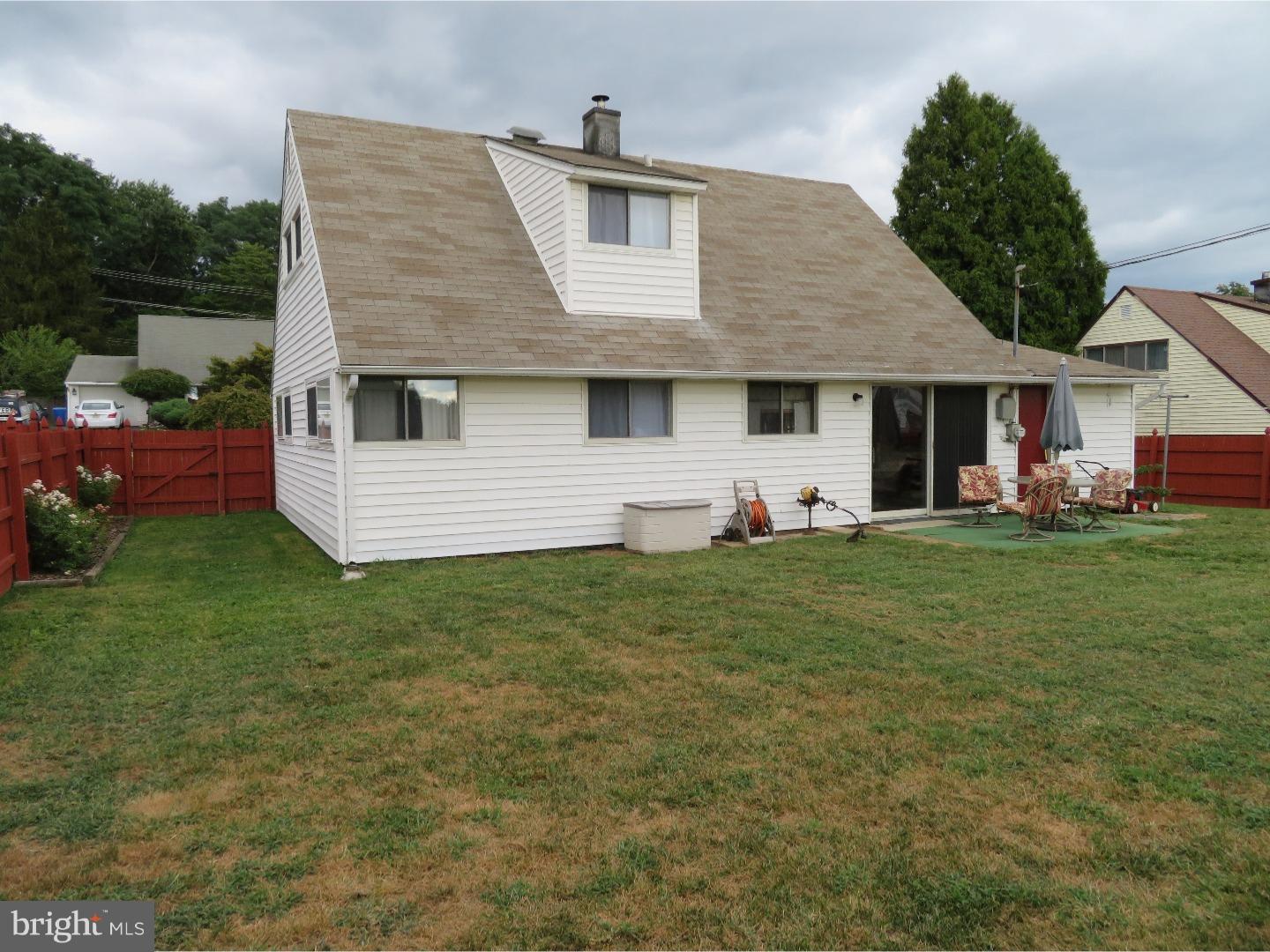 43 Towpath Road Levittown, PA 19056 - Photo 16 of 20