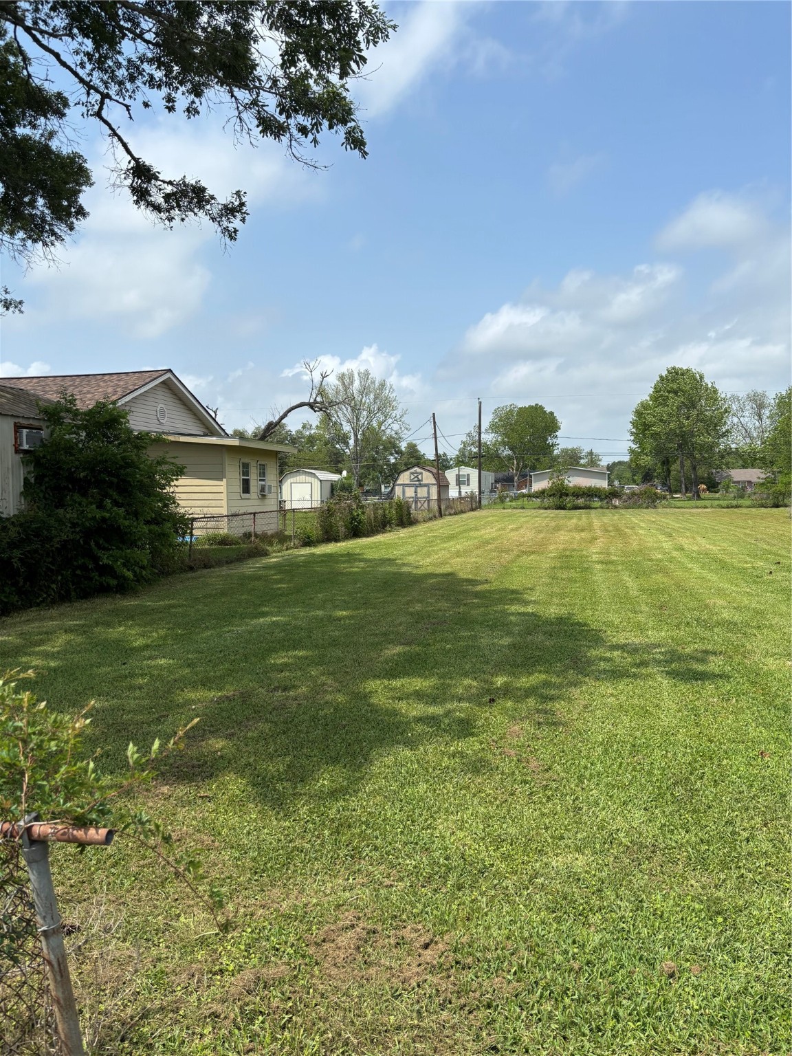 2501 Barbers Hill Road Highlands, TX 77562 - Photo 4 of 7 a view of an ocean from a building