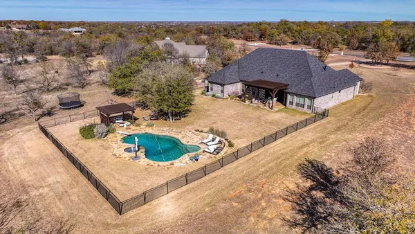 view of balcony with outdoor seating