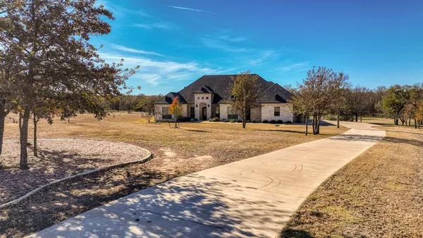 $1,249,000 | 140 Rocky Run Street, Lipan, TX 76462