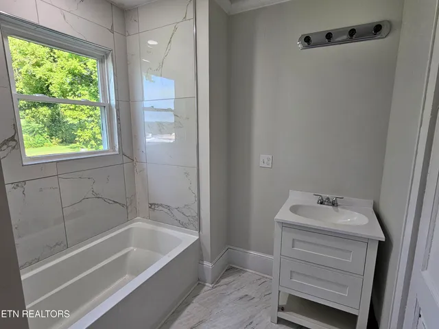 $299,000 | 402 Church Street, New Tazewell, TN 37825