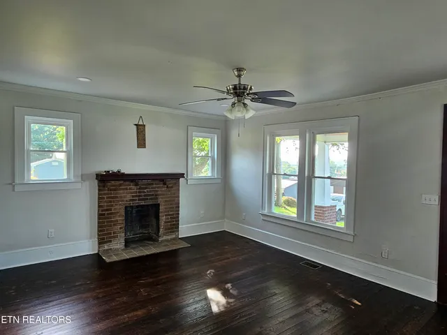 $299,000 | 402 Church Street, New Tazewell, TN 37825