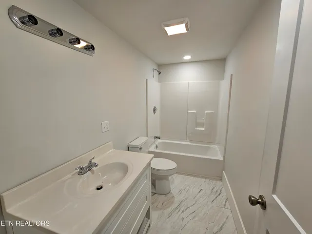 $299,000 | 402 Church Street, New Tazewell, TN 37825