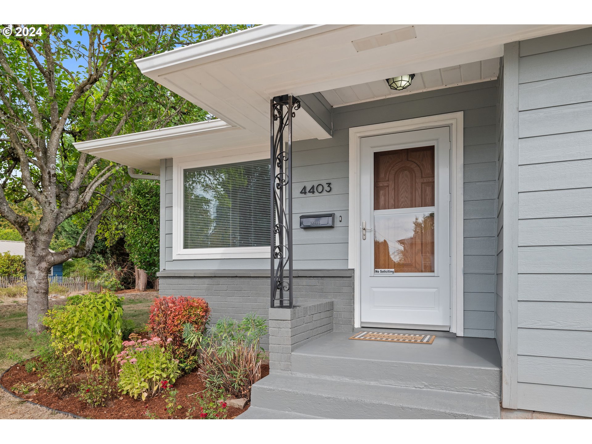 4403 Southeast Rural Street Portland, OR 97206 - Photo 2 of 40 Gallery Image 2