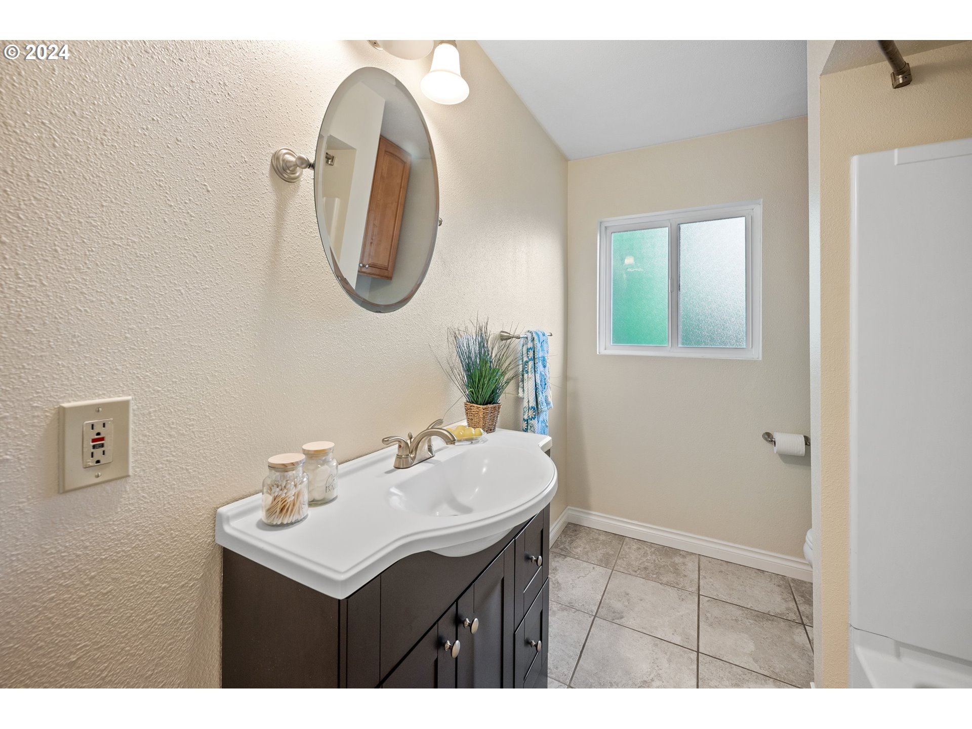 4403 Southeast Rural Street Portland, OR 97206 - Photo 24 of 40 Gallery Image 24