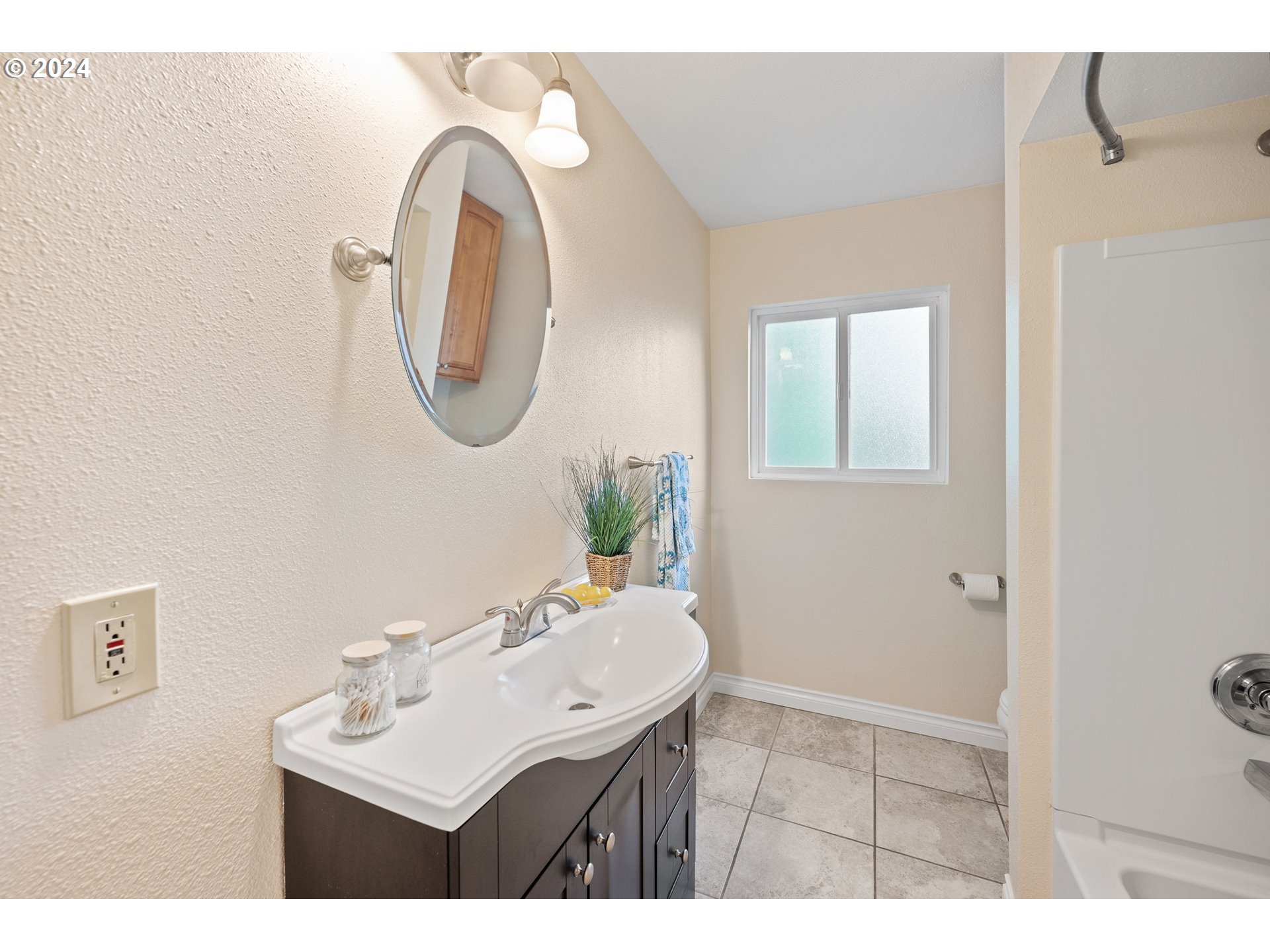 4403 Southeast Rural Street Portland, OR 97206 - Photo 26 of 40 Gallery Image 26