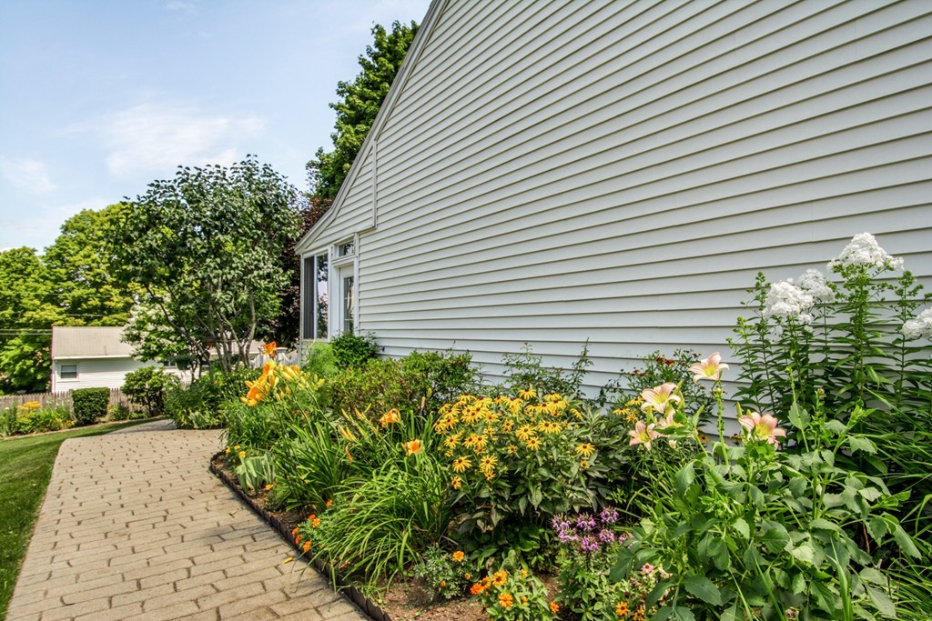 41 Lodi Road Marlborough, MA 01752 - Photo 29 of 30 Gallery Image 29