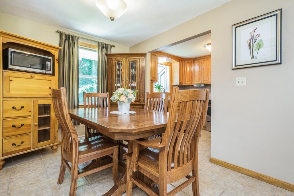 41 Lodi Road Marlborough, MA 01752 - Photo 6 of 30 Gallery Image 6