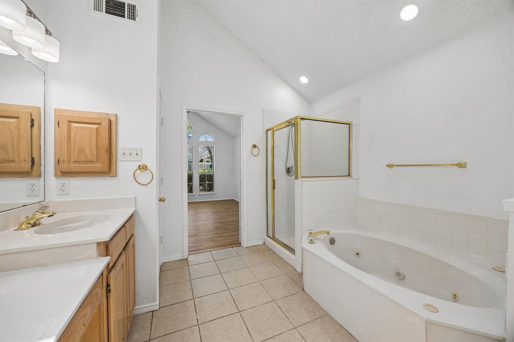537 Raintree Circle Coppell, TX 75019 - Photo 17 of 31