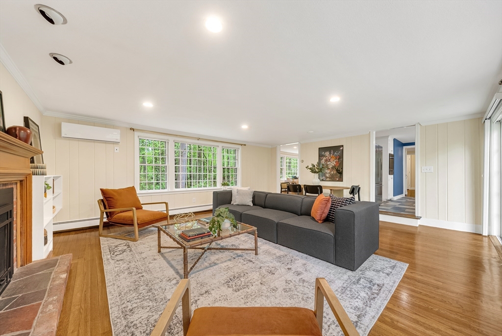 6 Brewster Road Wayland, MA 01778 - Photo 10 of 41