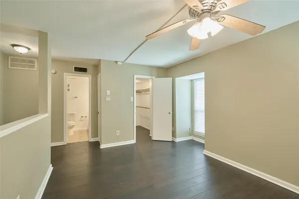 $70,000 | 16120 Stuebner Airline Road, Unit 212, Spring, TX 77379