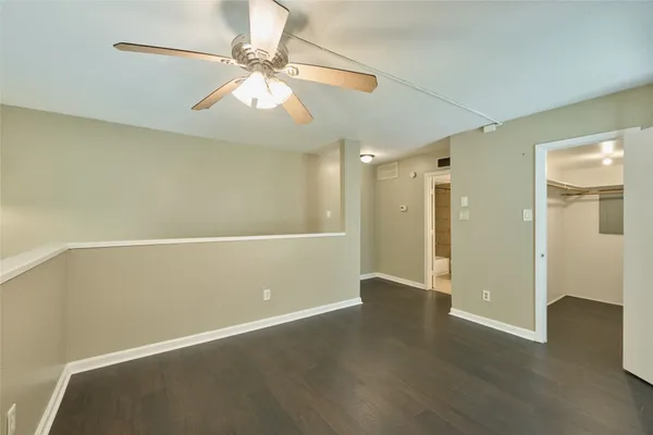 $70,000 | 16120 Stuebner Airline Road, Unit 212, Spring, TX 77379