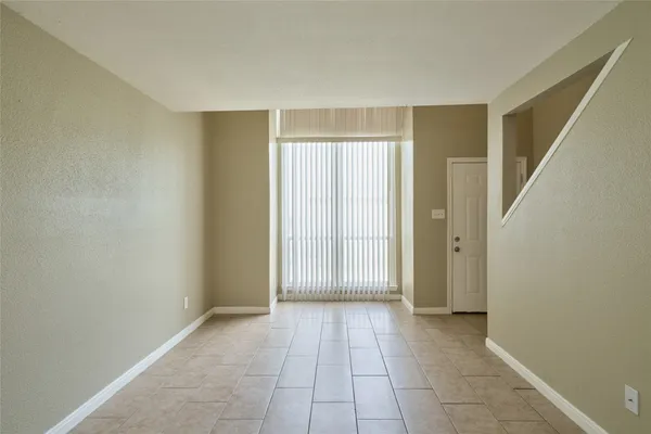 $70,000 | 16120 Stuebner Airline Road, Unit 212, Spring, TX 77379