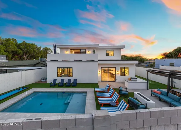 $2,276,960 | 4546 East Campbell Avenue, Phoenix, AZ 85018