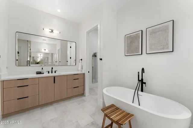 $2,375,000 | 4546 East Campbell Avenue, Phoenix, AZ 85018