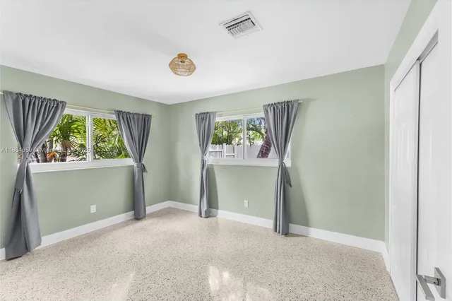 a view of utility room