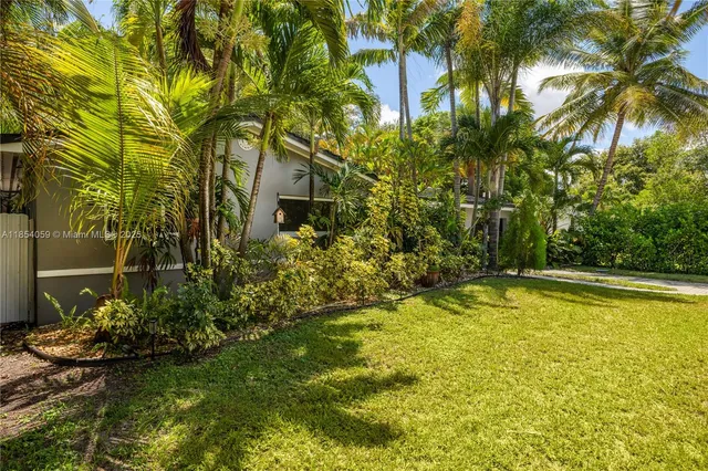 $4,800 | 340 Northeast 129th Street, North Miami, FL 33161