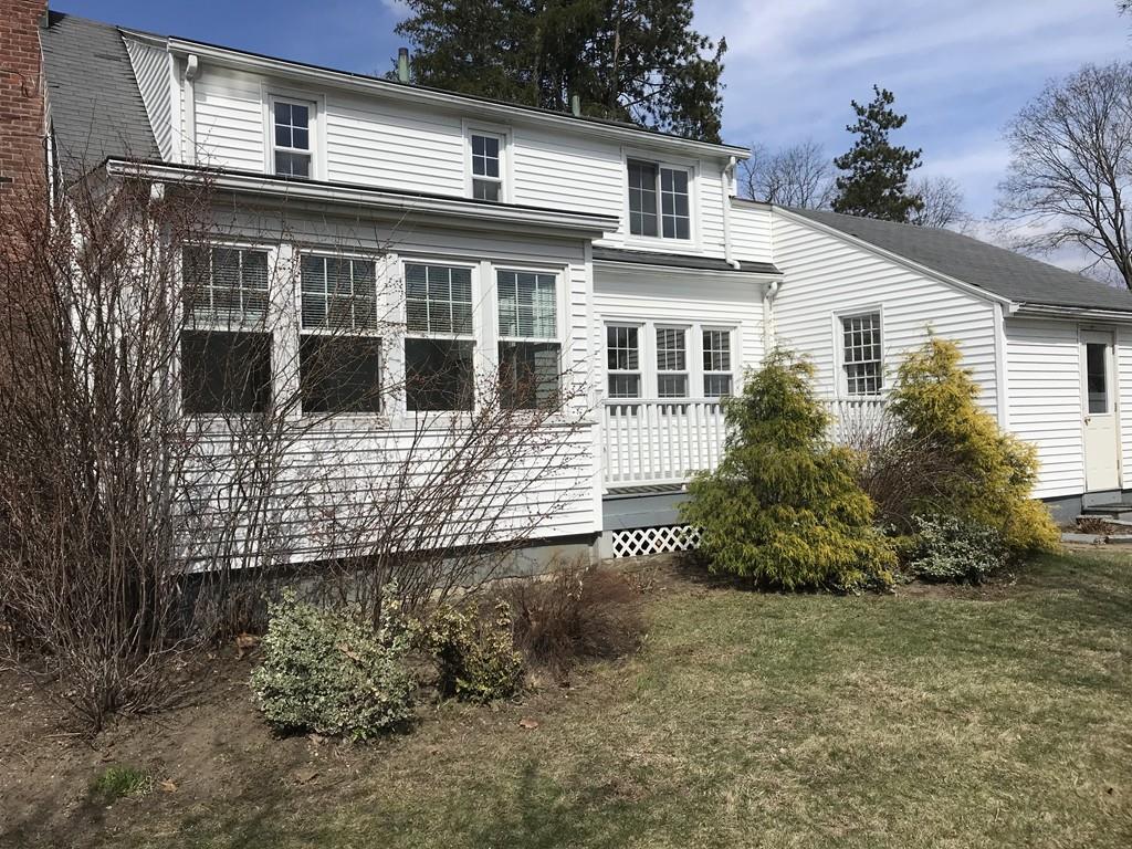 765 Bridge Road Northampton, MA 01060 - Photo 3 of 20 Gallery Image 3
