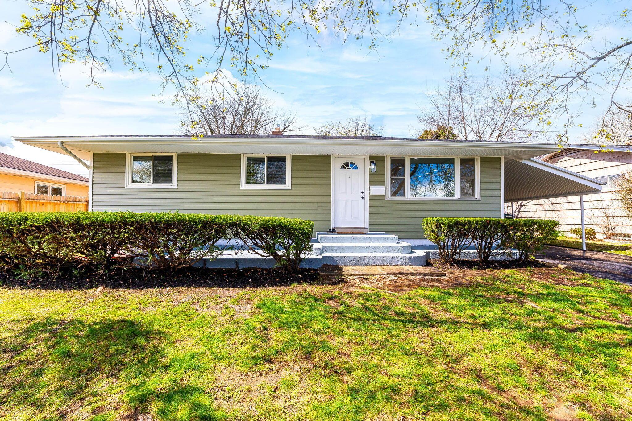 1081 Racine Avenue Columbus, OH 43204 - Photo 1 of 53 1081 Racine Ave (Exterior)-3