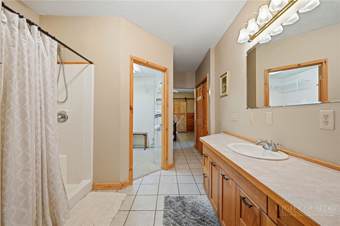 605 Valley View Drive Purlear, NC 28665 - Photo 28 of 50