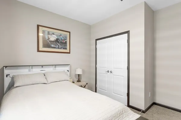 $524,999 | 1017 109th Court Northeast, Blaine, MN 55434