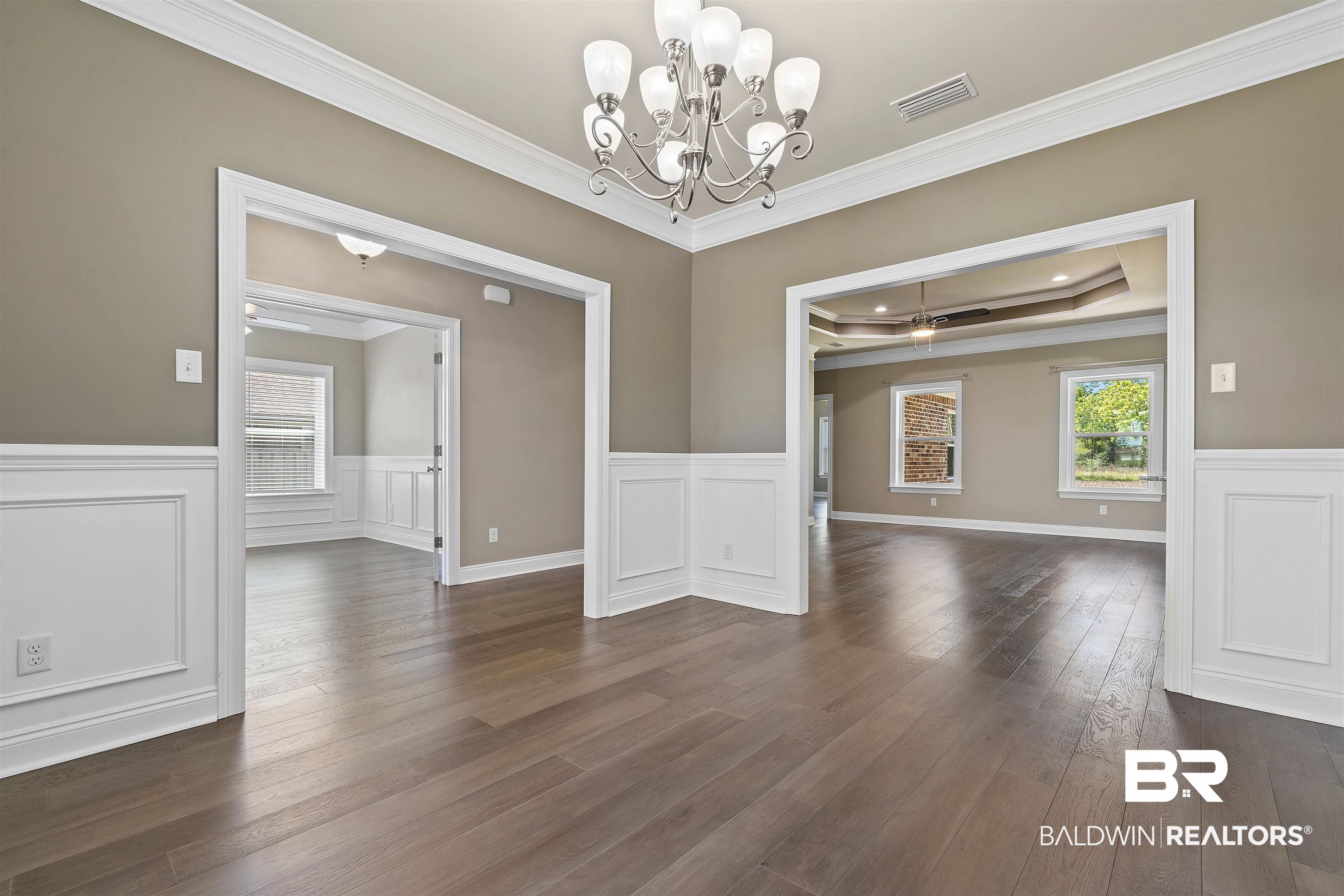 9967 Bridgewater Drive Theodore, AL 36582 - Photo 12 of 34 Custom Trim Package
