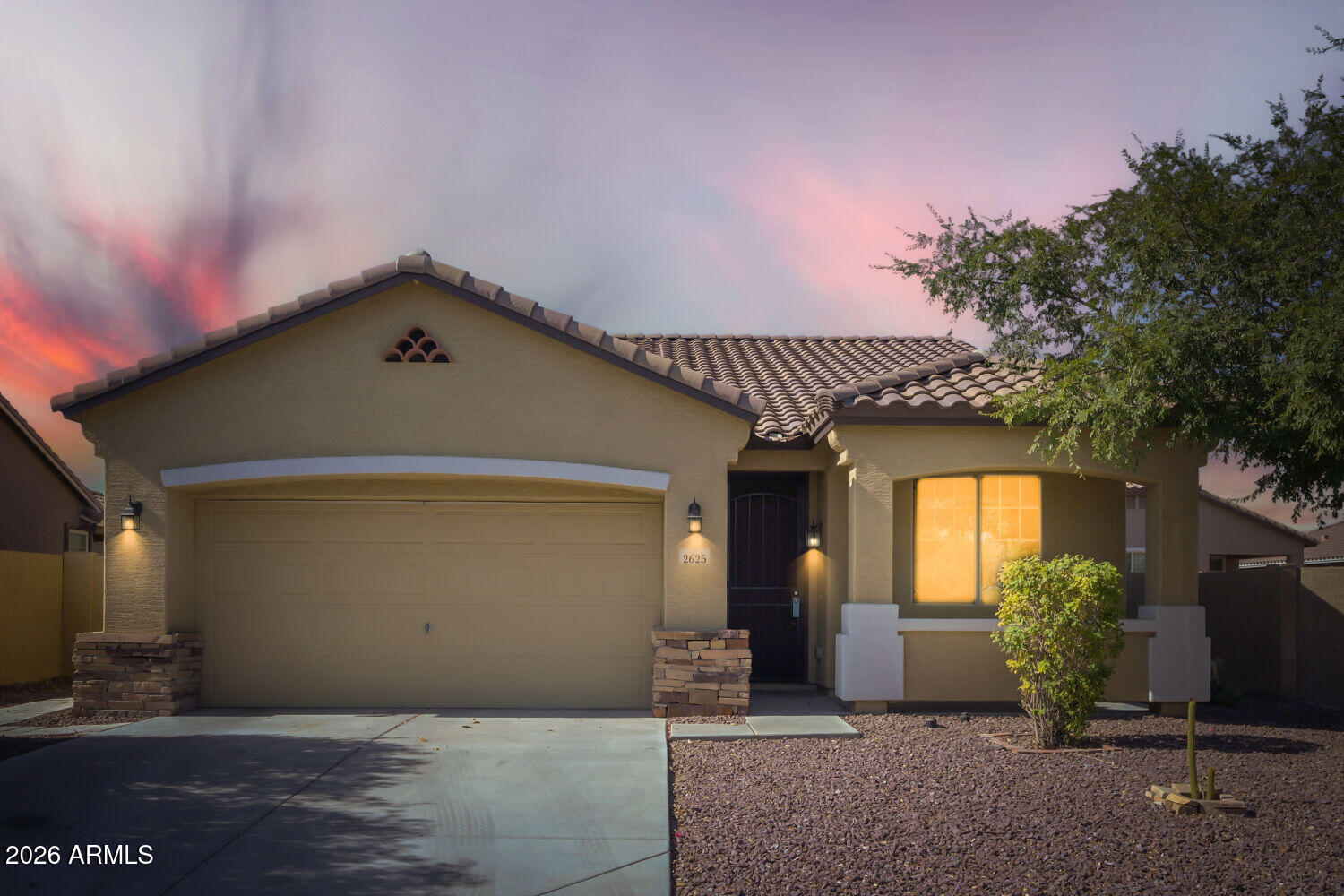 2625 West Beverly Road Phoenix, AZ 85041 - Photo 2 of 29 2625 W Beverly Rd - Web Quality - 002 -