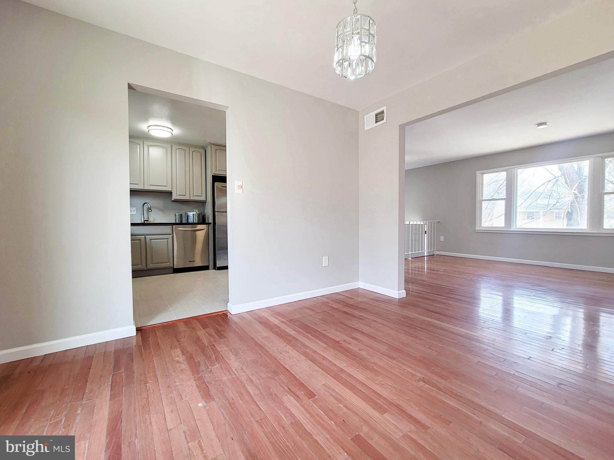 13814 Delaney Road Woodbridge, VA 22193 - Photo 13 of 54 Gallery Image 13