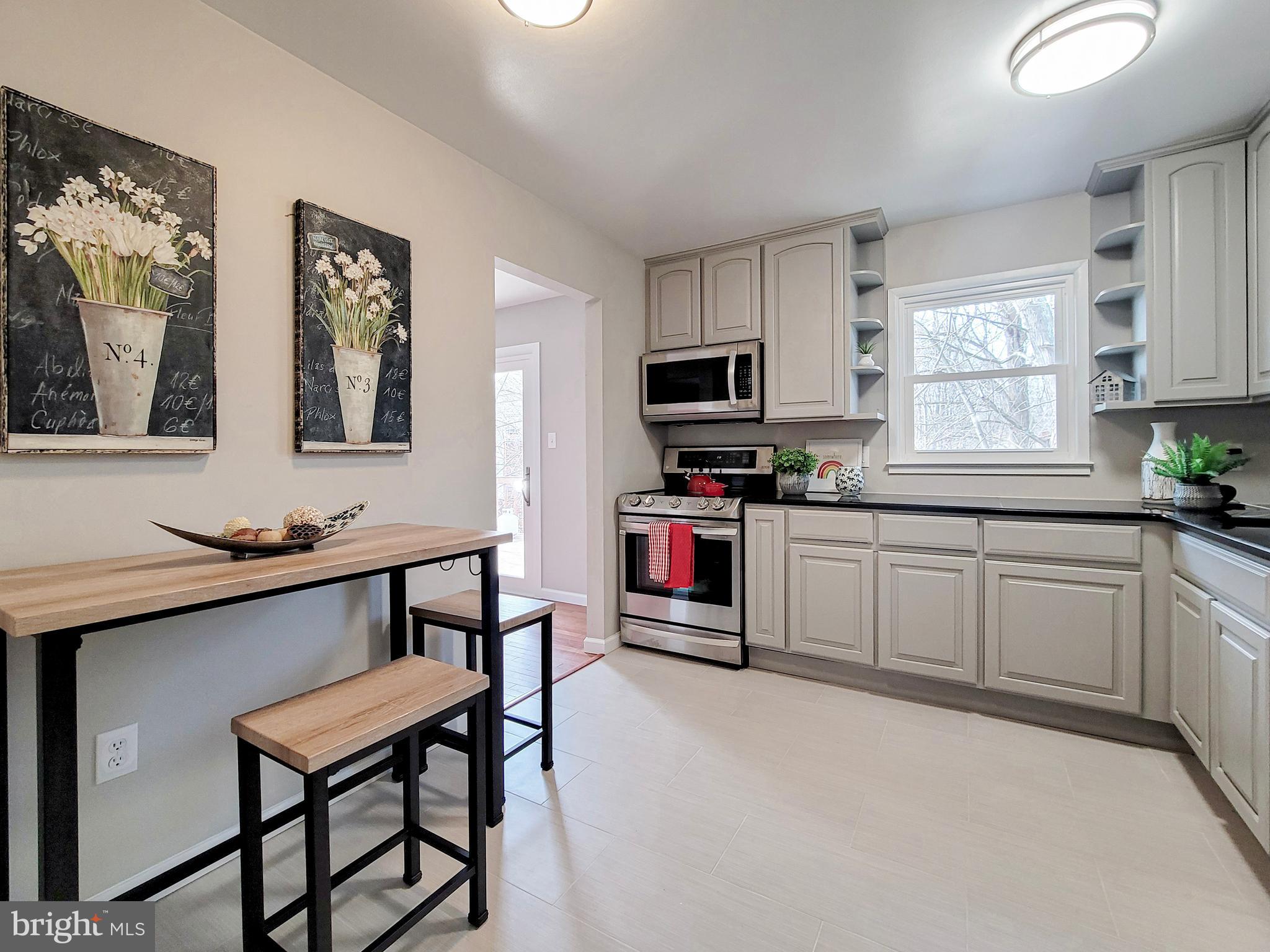 13814 Delaney Road Woodbridge, VA 22193 - Photo 16 of 54 Gallery Image 16