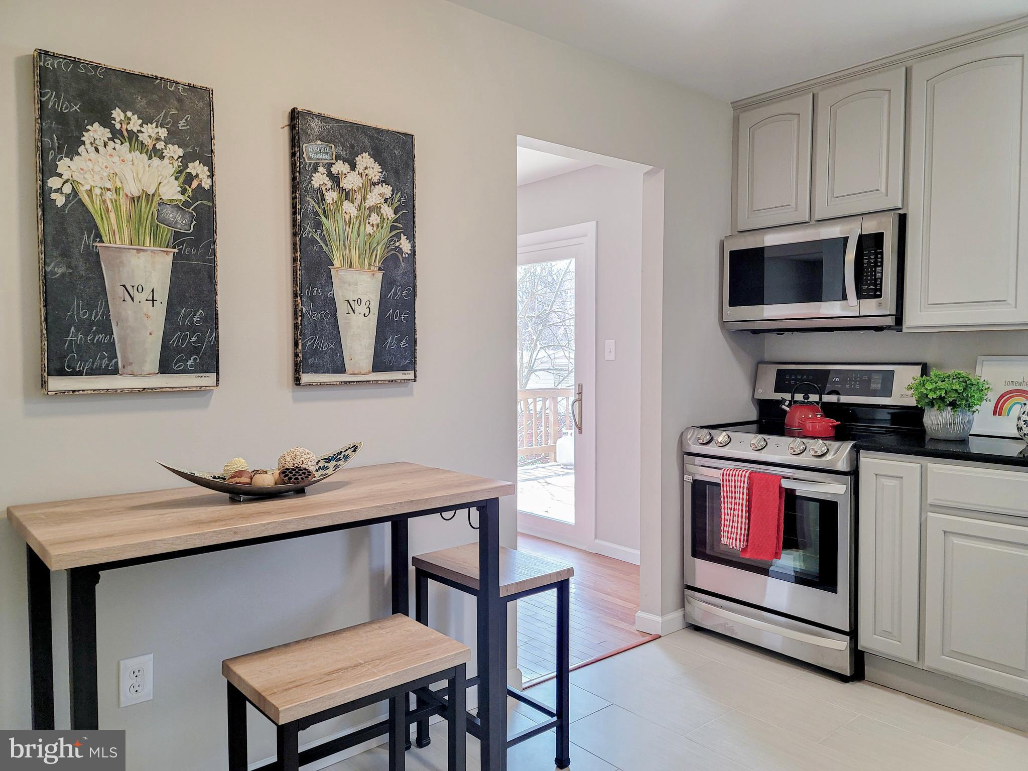 13814 Delaney Road Woodbridge, VA 22193 - Photo 17 of 54 Gallery Image 17