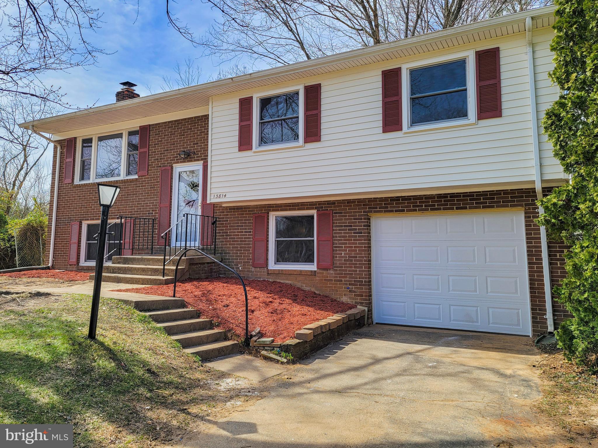 13814 Delaney Road Woodbridge, VA 22193 - Photo 3 of 54 Gallery Image 3