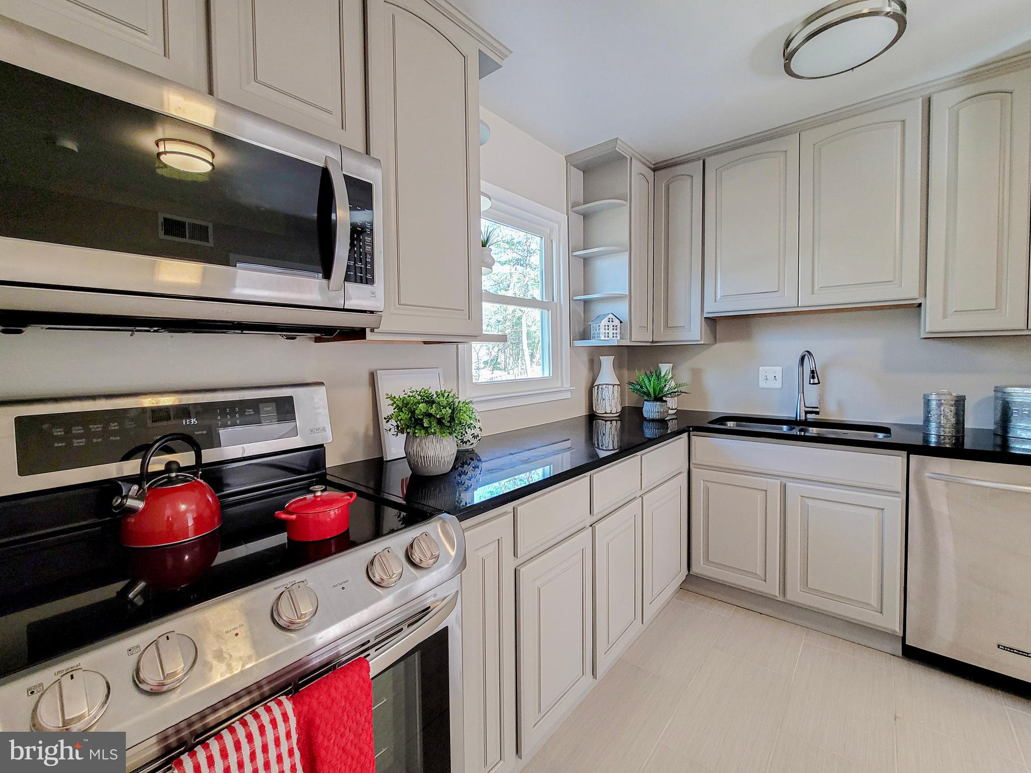 13814 Delaney Road Woodbridge, VA 22193 - Photo 21 of 54 Gallery Image 21