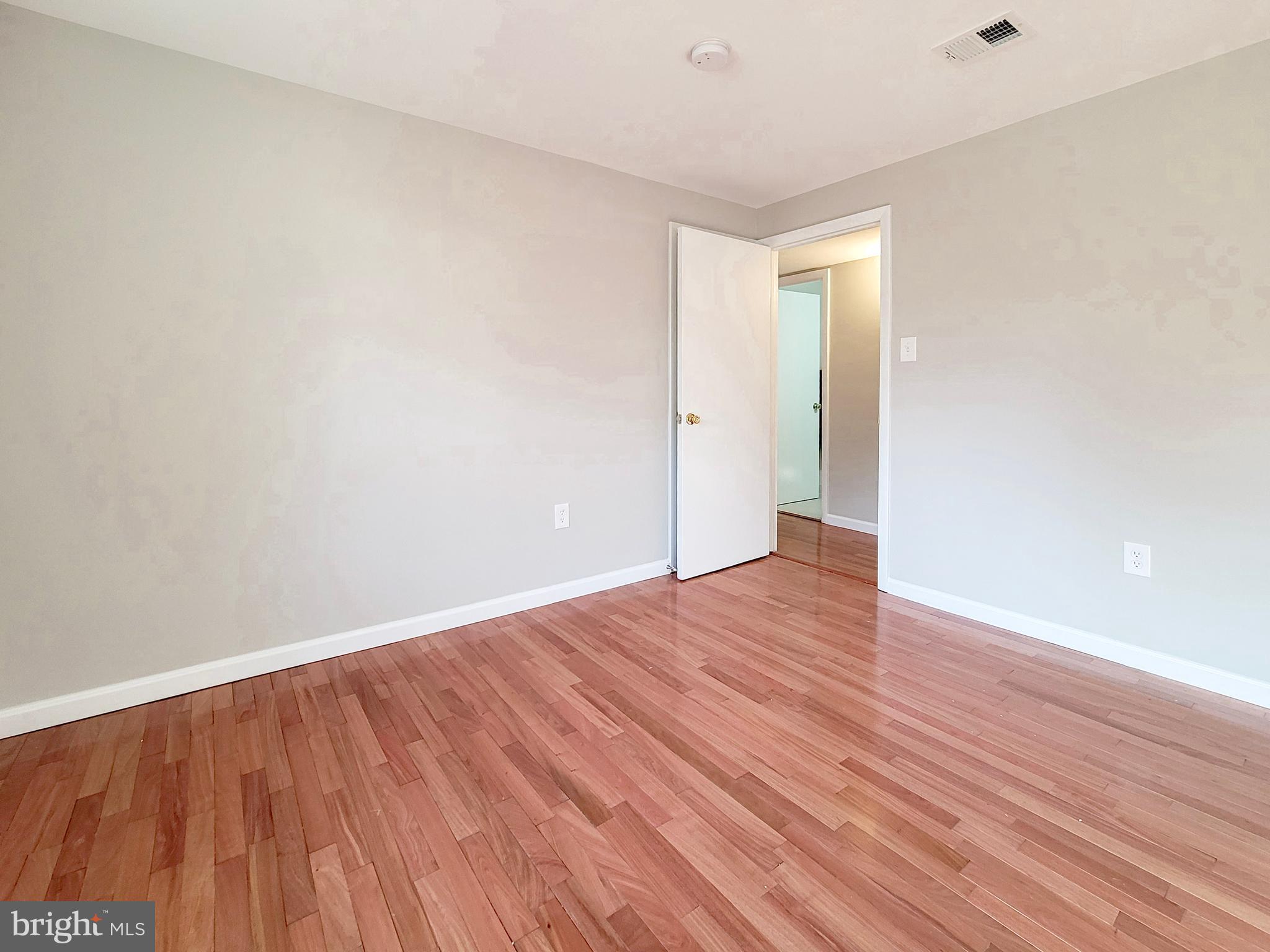 13814 Delaney Road Woodbridge, VA 22193 - Photo 48 of 54 Gallery Image 48