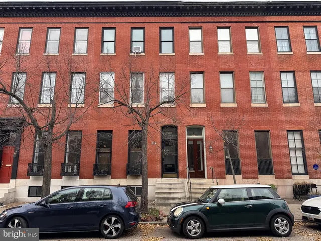 a car parked in front of a building
