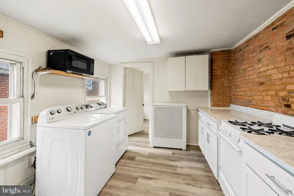 $1,550 | 230 West Lafayette Avenue, Unit 3, Baltimore, MD 21217