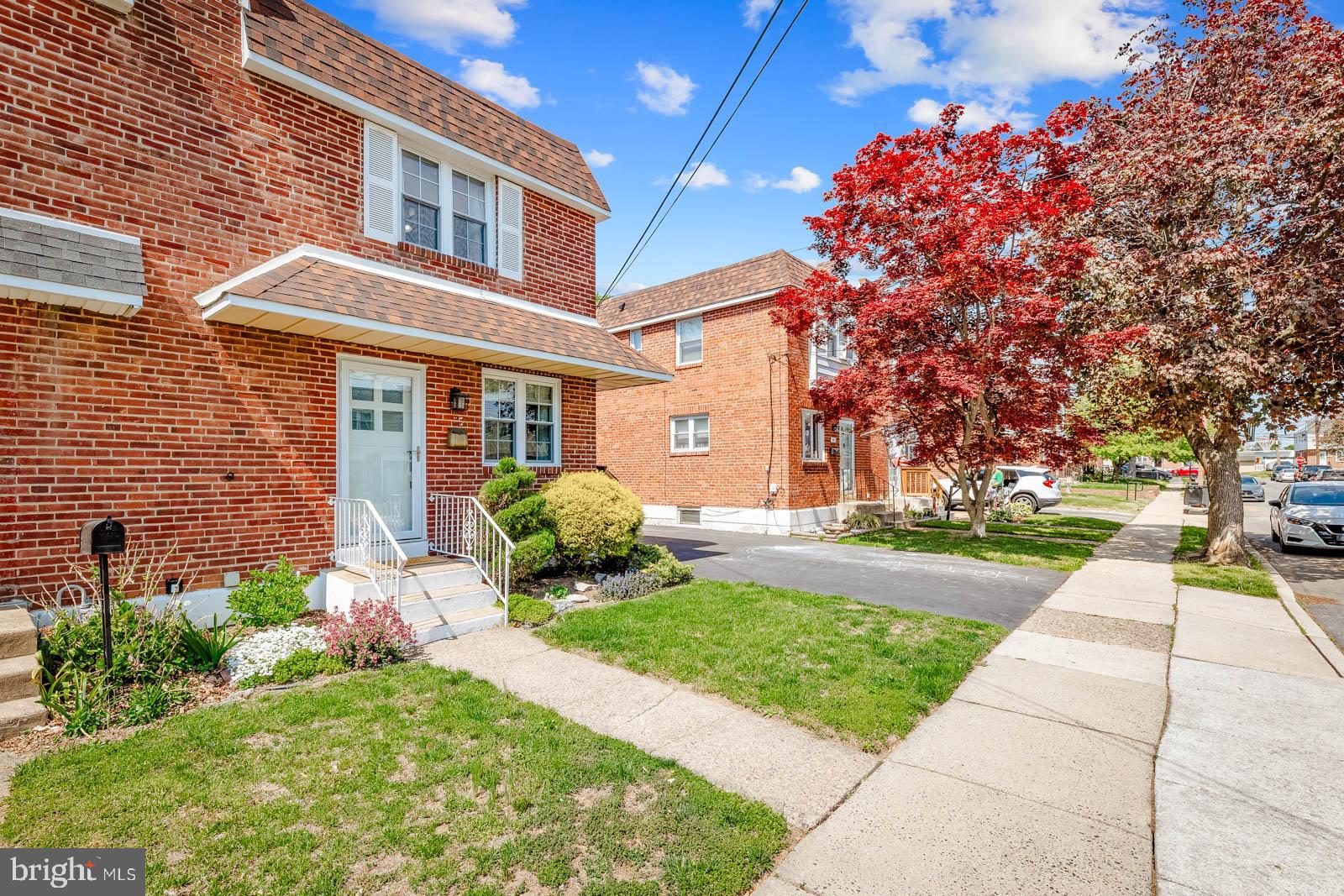 123 Orchard Road Ridley Park, PA 19078 - Photo 2 of 39 Gallery Image 2