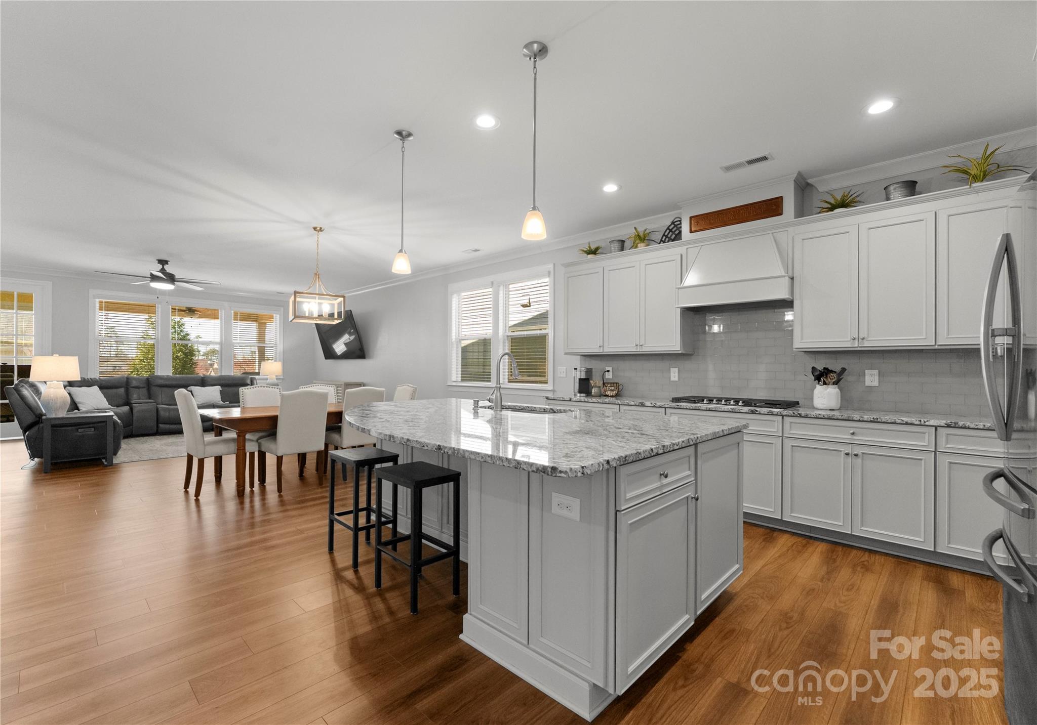 809 Cadence Park Place Fort Mill, SC 29708 - Photo 2 of 29 Gallery Image 2