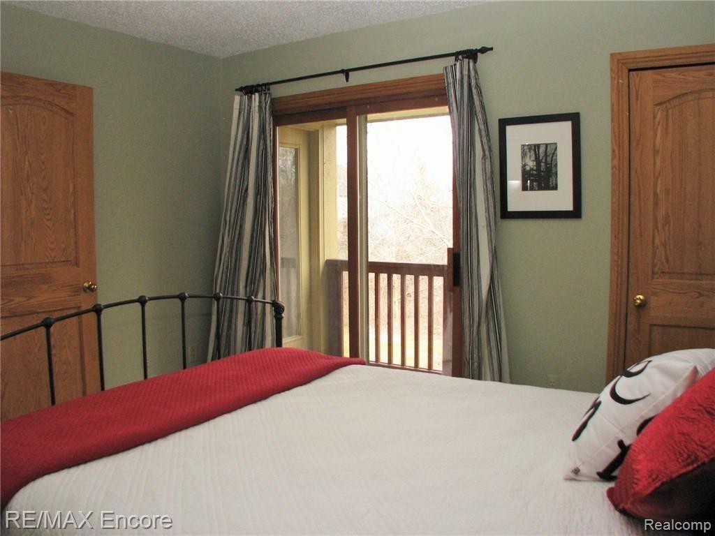 2387 Rochelle Park Drive Rochester Hills, MI 48309 - Photo 28 of 30