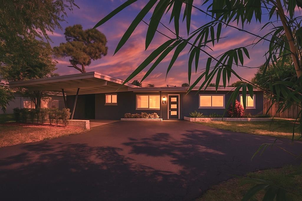 121 Southeast 8th Street Pompano Beach, FL 33060 - Photo 11 of 14 a view of a house with a yard