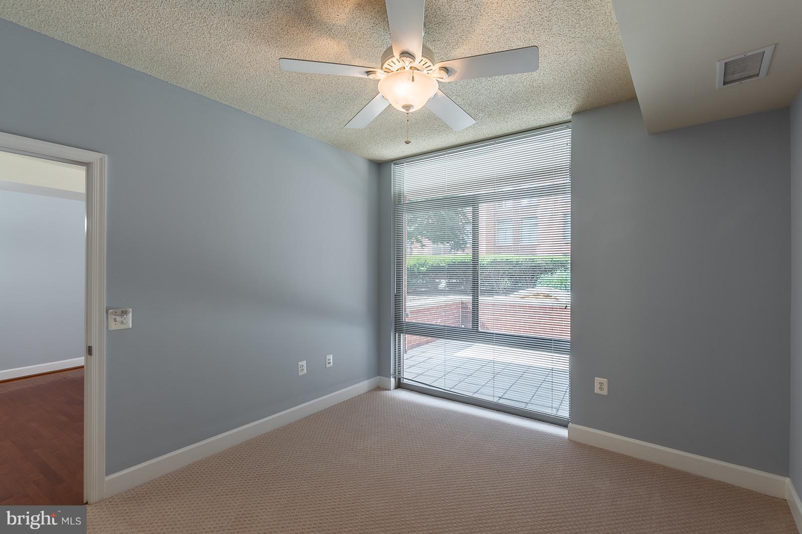 3600 South Glebe Road, Unit 227W Arlington, VA 22202 - Photo 13 of 29 a view of an empty room with a window