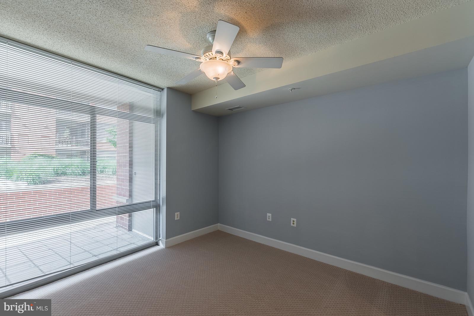 3600 South Glebe Road, Unit 227W Arlington, VA 22202 - Photo 14 of 29 a view of an empty room with a window