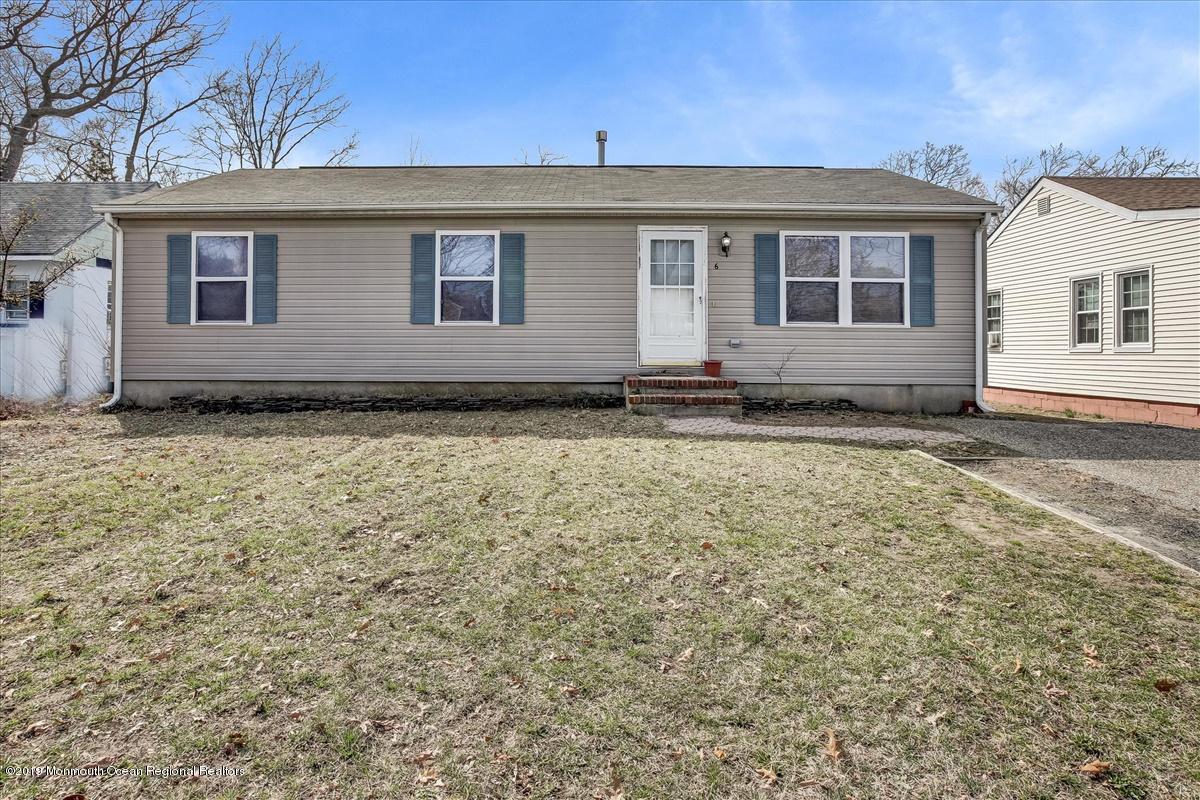 6 Bash Road Toms River, NJ 08753 - Photo 2 of 19 a front view of a house