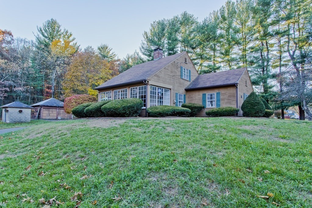 181 South Longyard Road Southwick, MA 01077 - Photo 3 of 34 Gallery Image 3