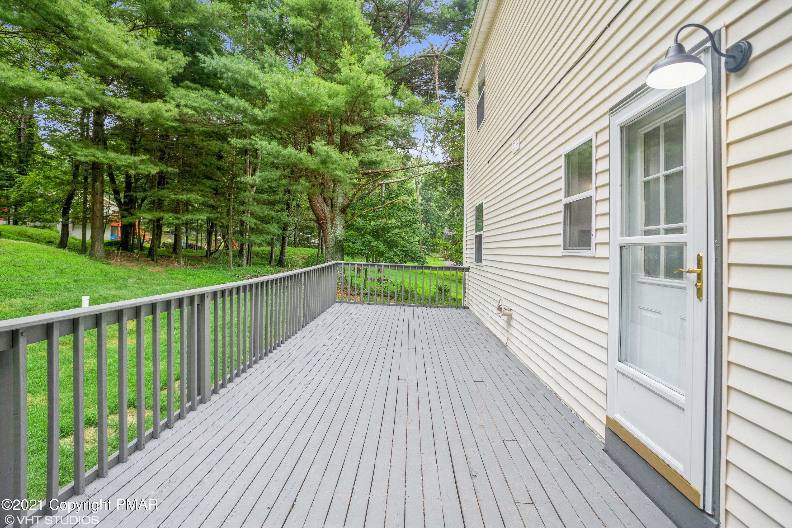 188 Alpine Lake Road Henryville, PA 18332 - Photo 4 of 18 14_188-Alpine-Lake-Rd_66_Deck_Print