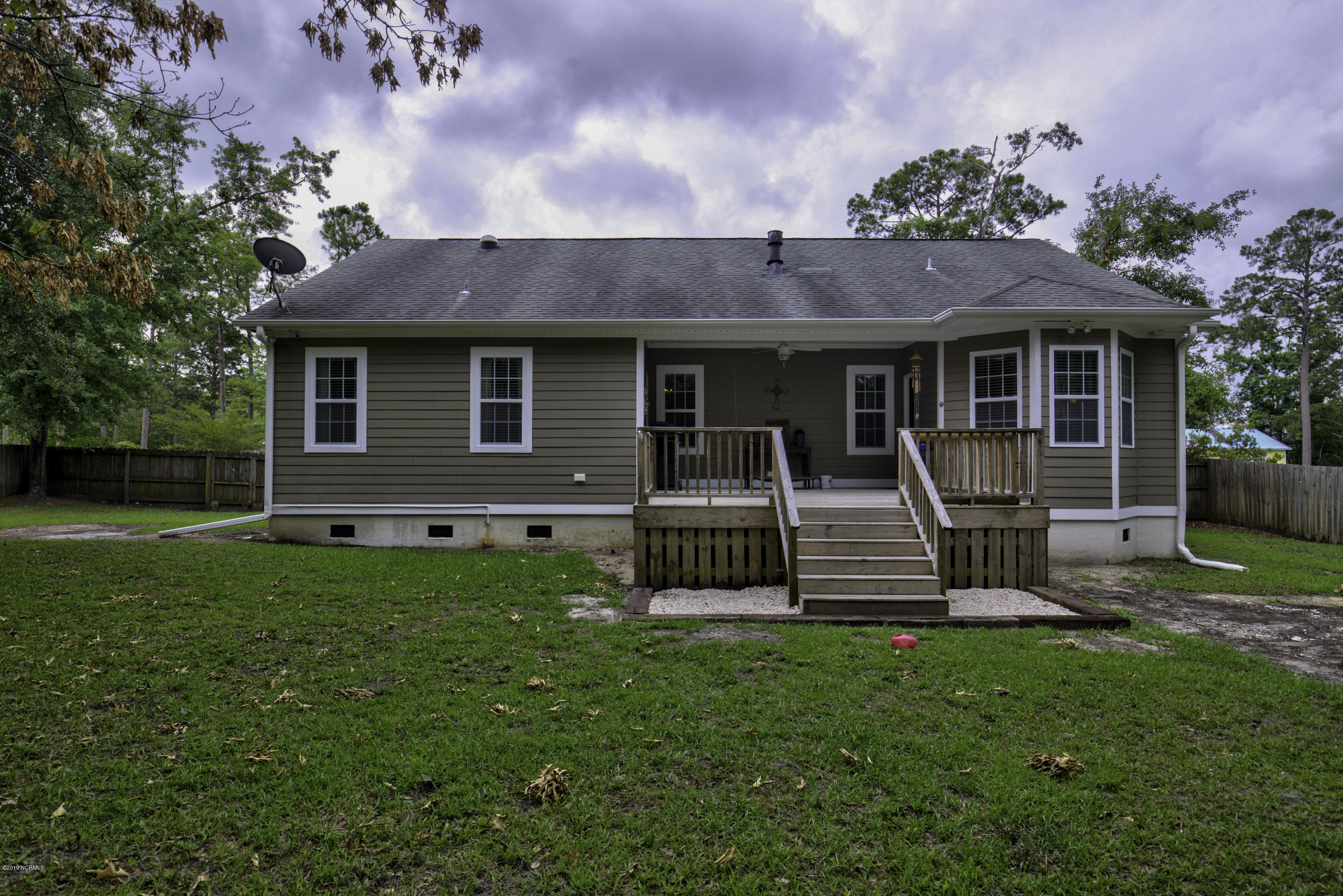 306 Kemper Road Hampstead, NC 28443 - Photo 26 of 26 306 Kemper_23