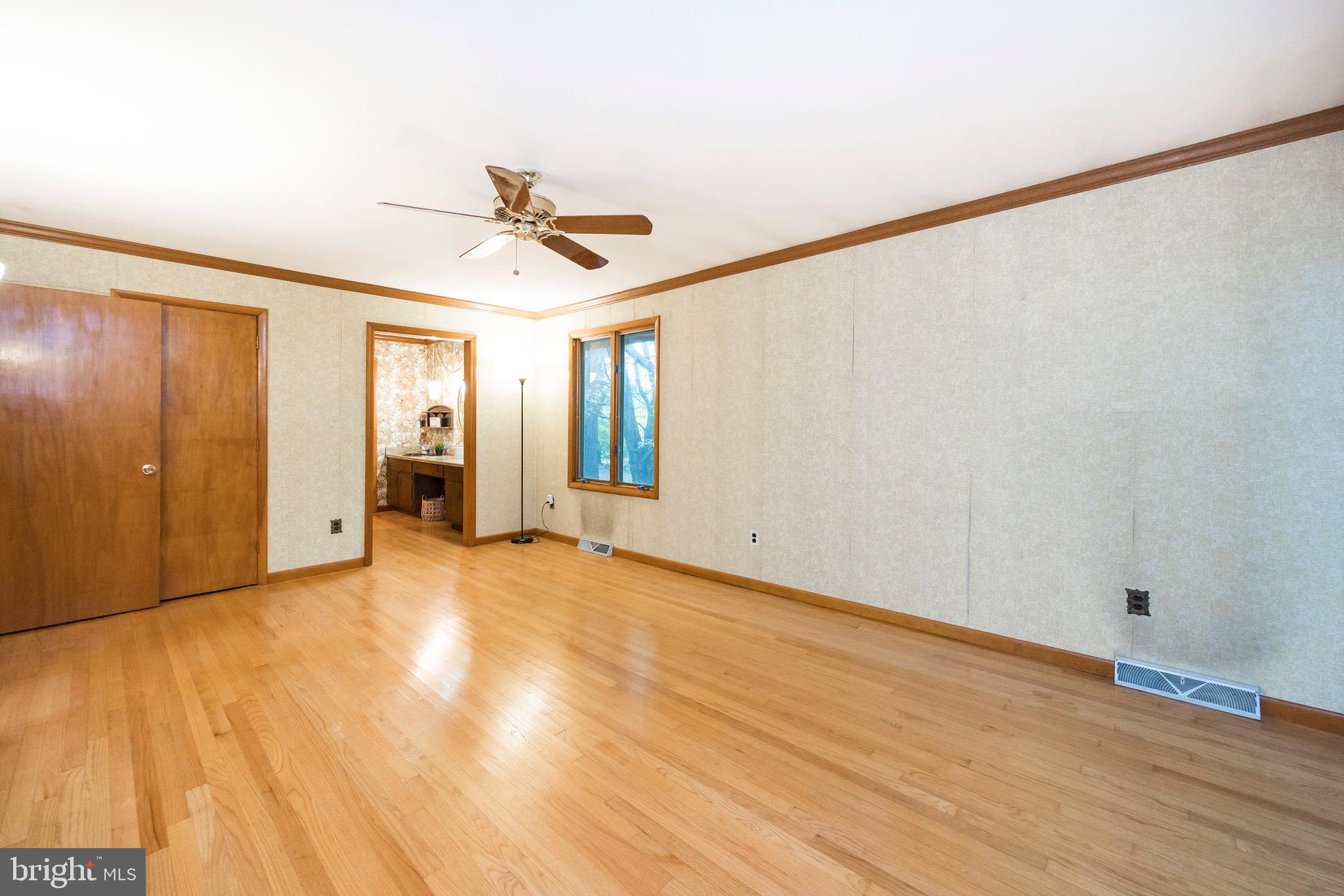 4 Hilltop Road Kennett Square, PA 19348 - Photo 19 of 40 Primary Bedroom