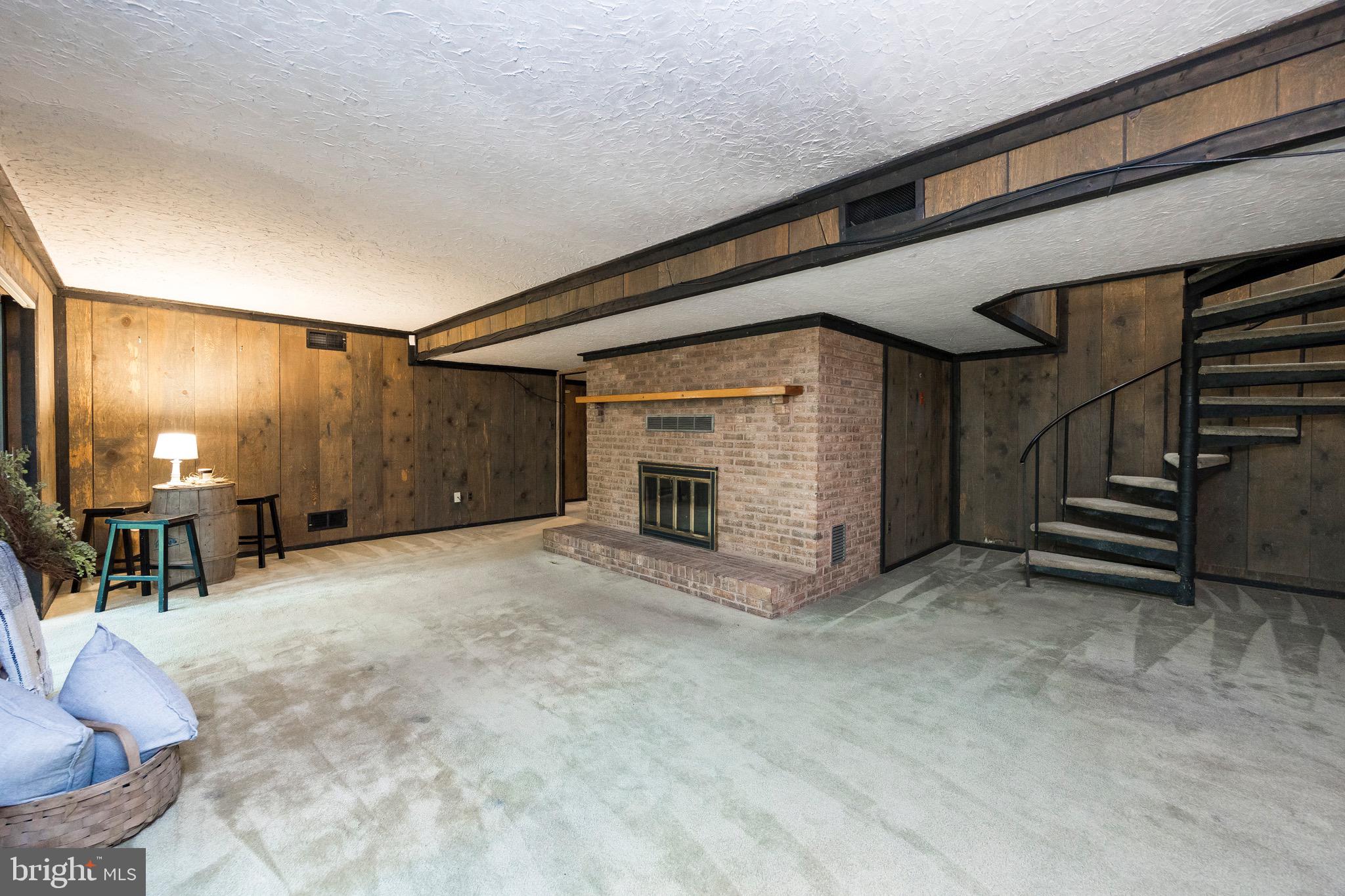 4 Hilltop Road Kennett Square, PA 19348 - Photo 27 of 40 Brick Wood Burning Fireplace