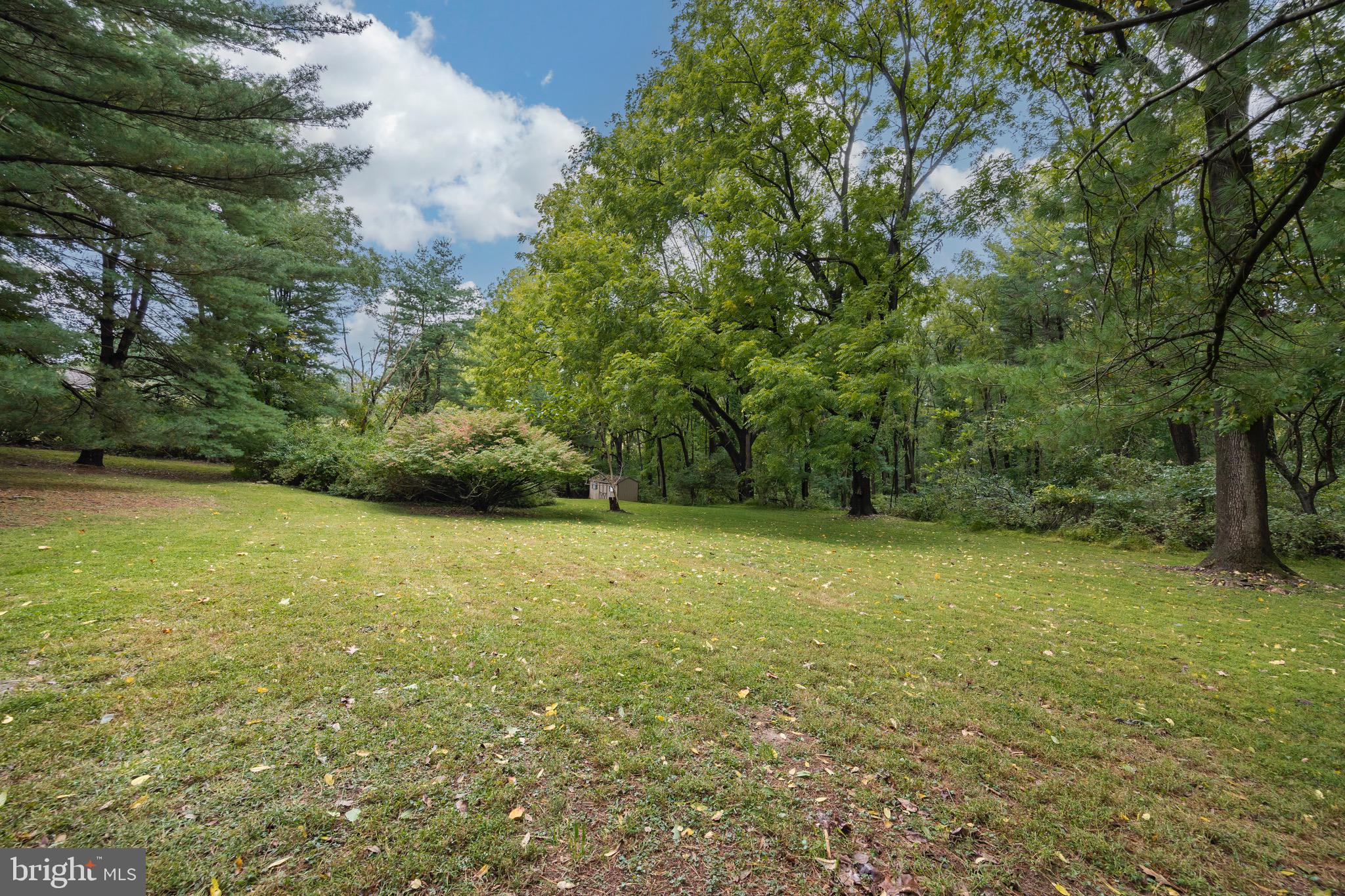 4 Hilltop Road Kennett Square, PA 19348 - Photo 36 of 40 Private Backyard